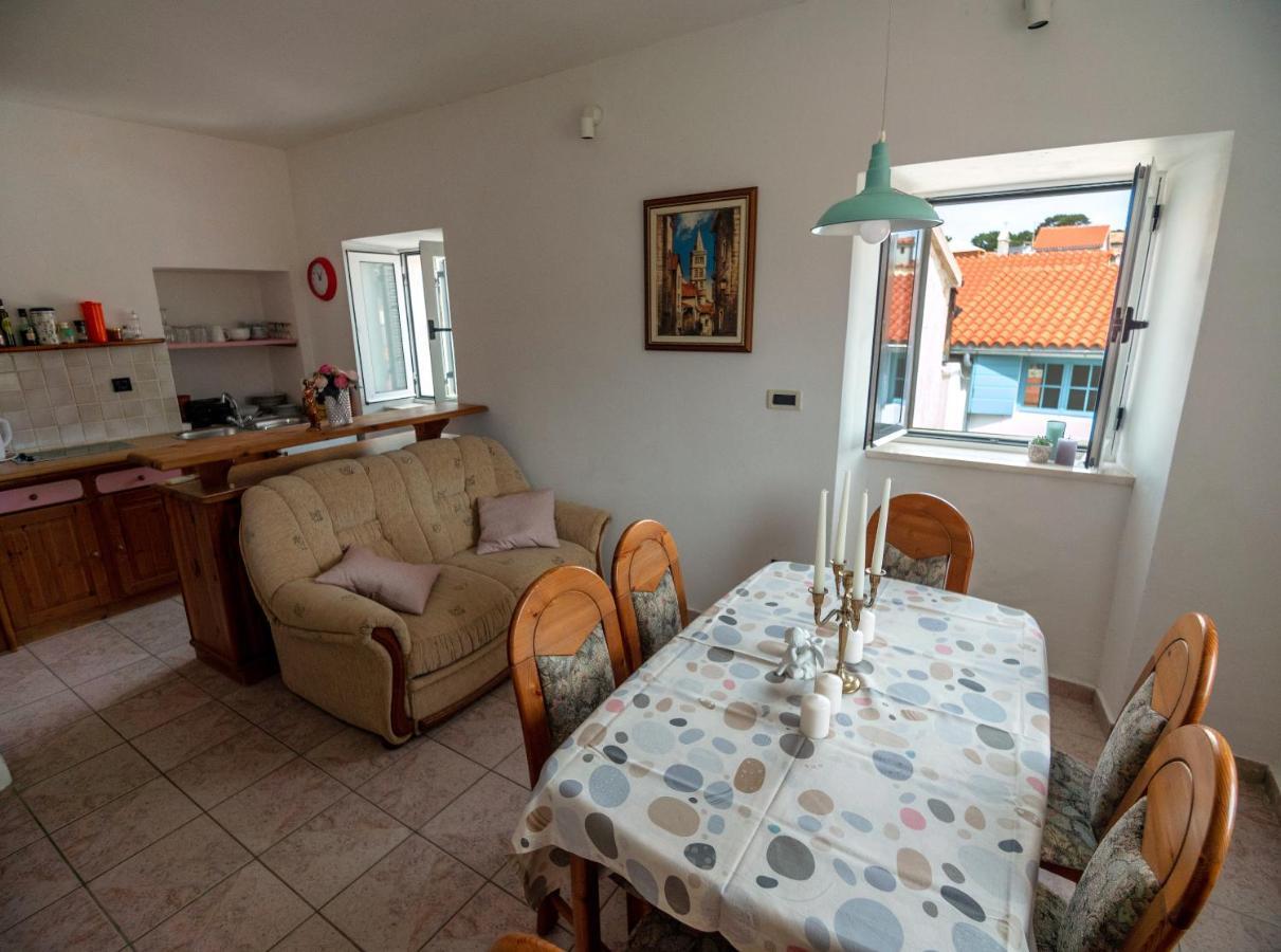 Luise - Four Towers Apartments Rab Town Extérieur photo
