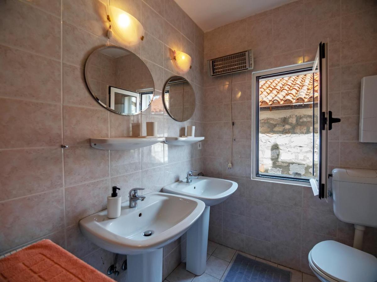 Luise - Four Towers Apartments Rab Town Extérieur photo