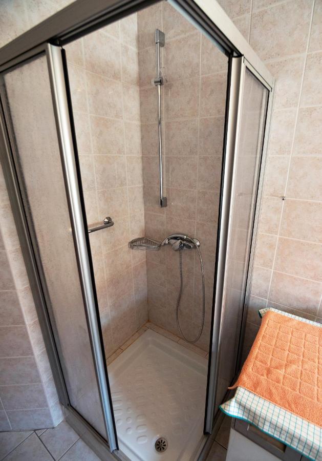 Luise - Four Towers Apartments Rab Town Extérieur photo